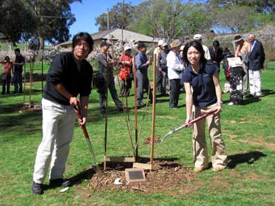 cowra08 07